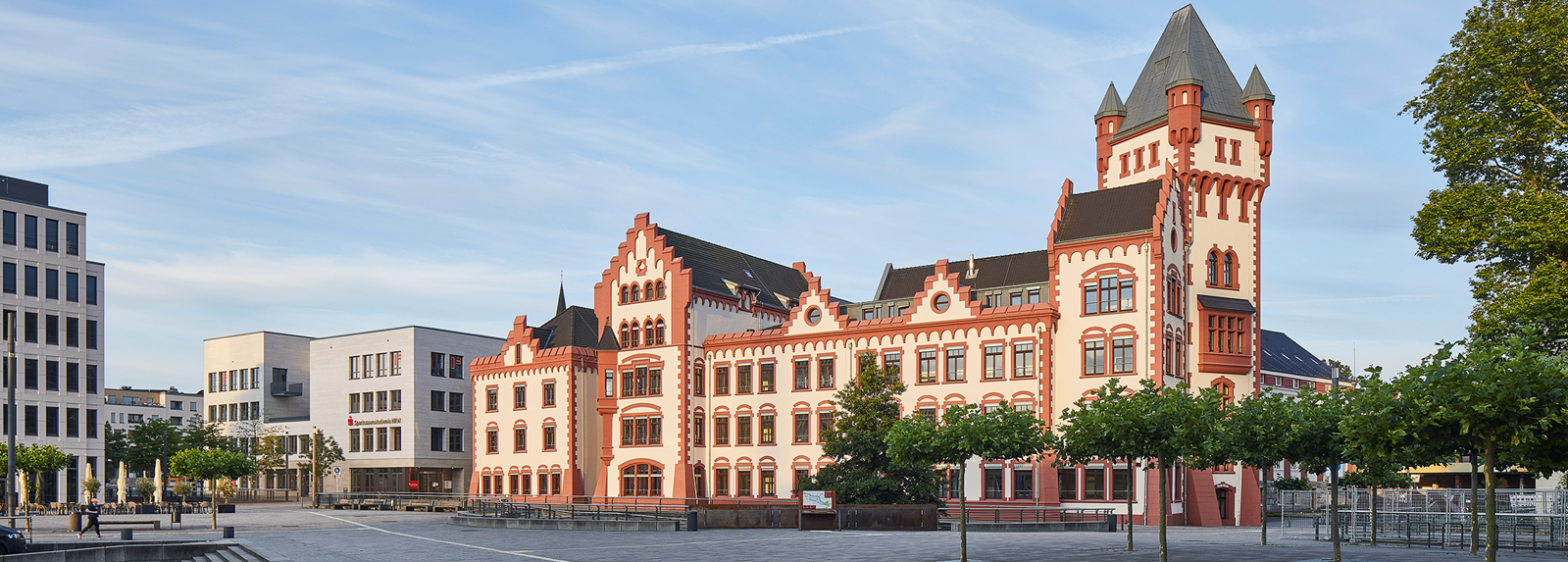 Hörder Burg - Panoramafoto der Sparkassenakademie NRW in Dortmund